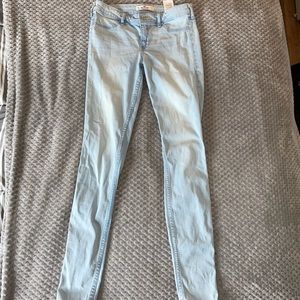 Hollister Light Blue Denim Women’s Jeans